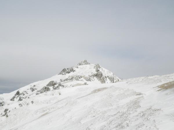 雪の燕岳